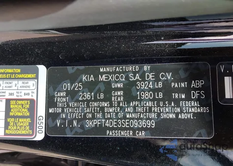 2025 Kia K4 Lxs из США, поврежденный, VIN 3KPFT4DE3SE093699